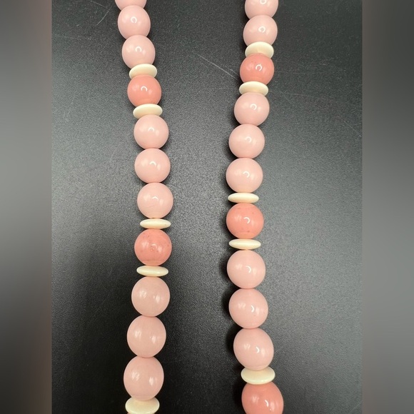Vintage Avon "Burst of Spring" pink acrylic beaded necklace Jewelry - Picture 7 of 10
